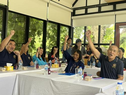 ผู้นำ อช.ทำกิจกรรม